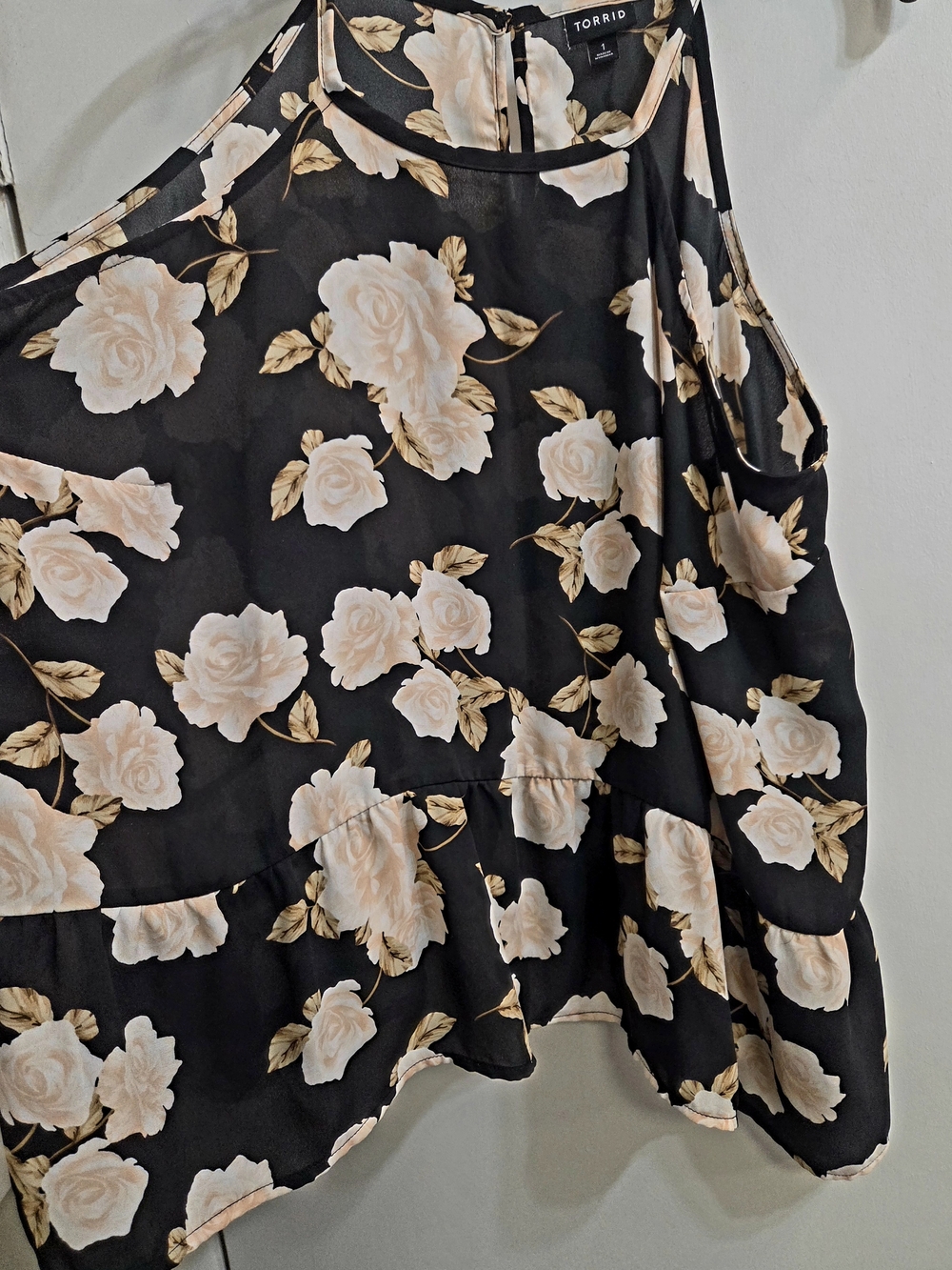 torrid Black Floral Cold-Shoulder Camisole with Cream Roses